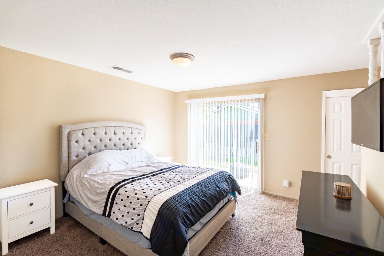Monticello Drive, Stockton, California image 23