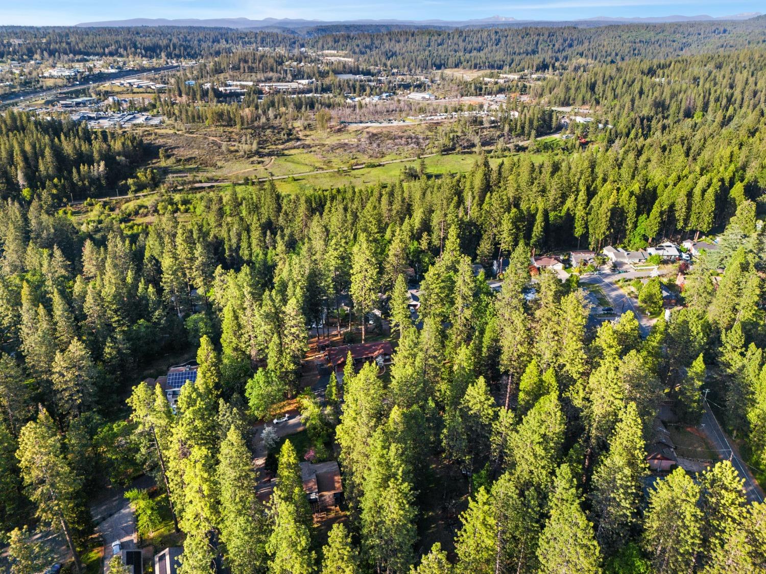 Terrace Pines Court, Grass Valley, California image 38