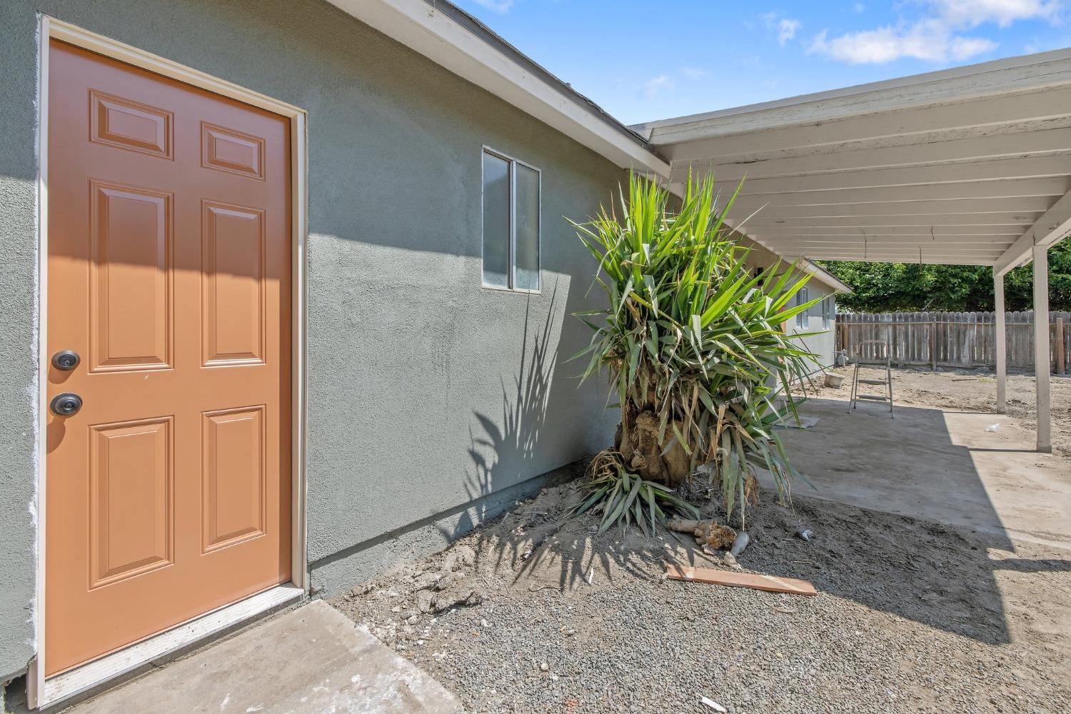 W Woods Avenue, Tipton, California image 31