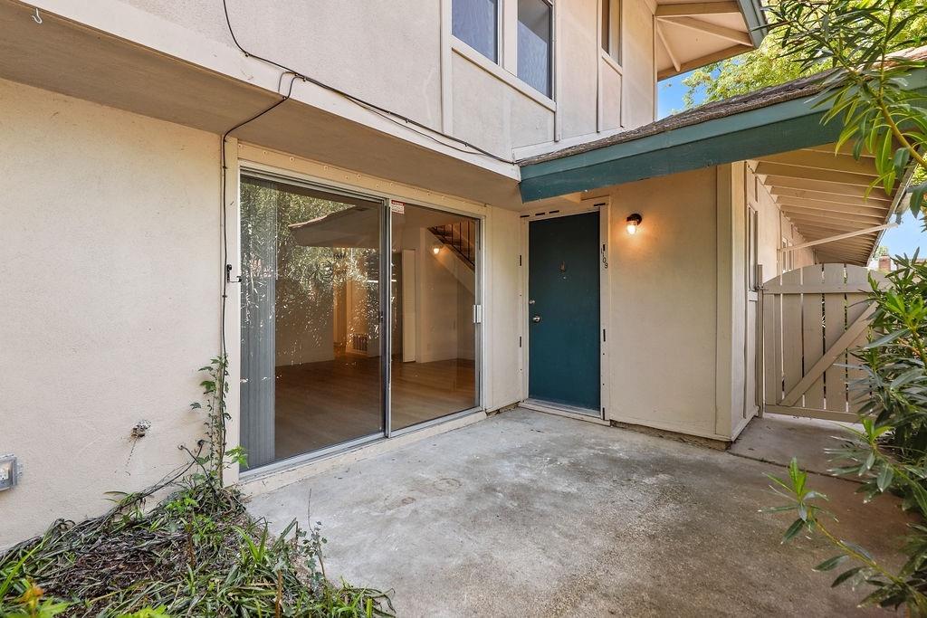 Roundtree Court, Sacramento, California image 21