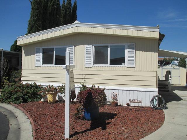 Detail Gallery Image 3 of 21 For 4229 Bouquet Way, Sacramento,  CA 95834 - 2 Beds | 2 Baths