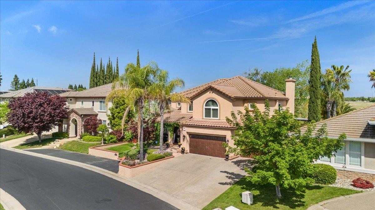 Blackheath Lane, Roseville, California image 2