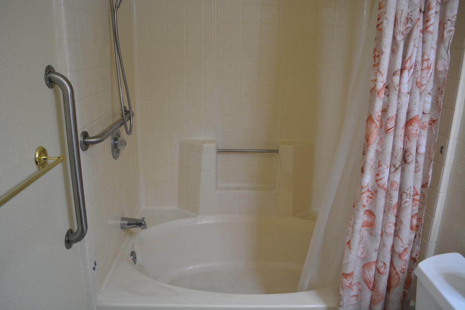 Detail Gallery Image 49 of 74 For 13521 Yosemite Blvd, Waterford,  CA 95386 - 3 Beds | 2 Baths