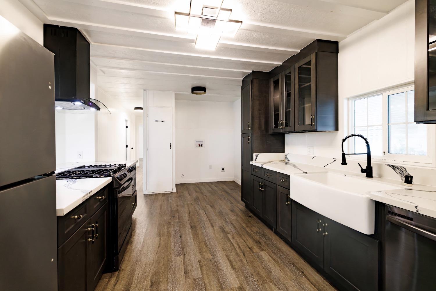 Detail Gallery Image 1 of 1 For 6237 Stagecoach Dr 15, Sacramento,  CA 95842 - 3 Beds | 2 Baths