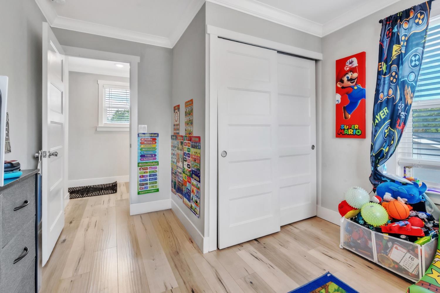 Detail Gallery Image 10 of 13 For 3400 44th St #3404,  Sacramento,  CA 95817 - 3 Beds | 3/2 Baths