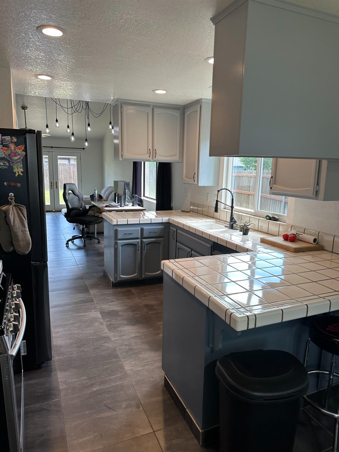 Detail Gallery Image 18 of 44 For 633 Holly Ct, Galt,  CA 95632 - 3 Beds | 2 Baths