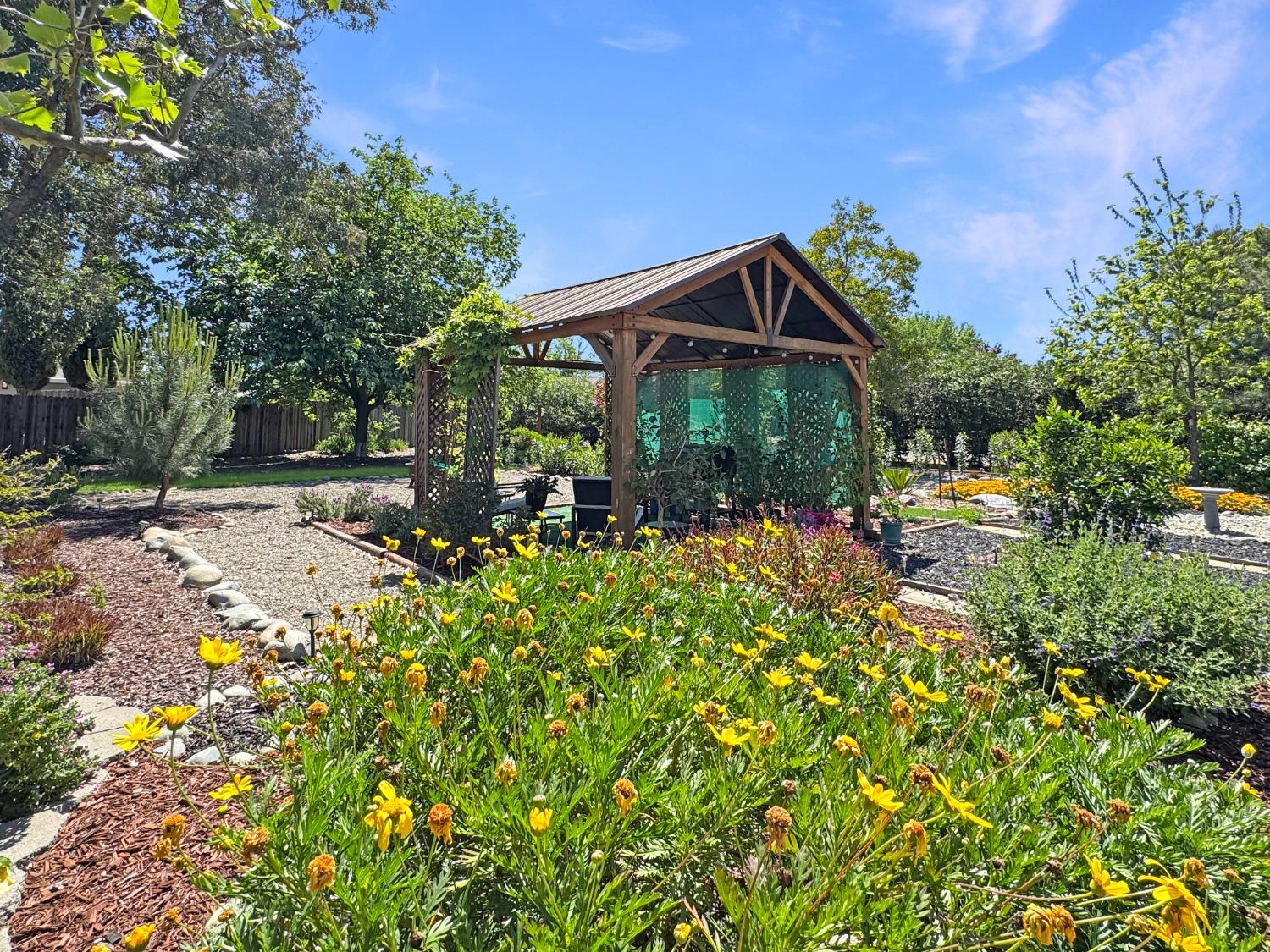 Detail Gallery Image 25 of 41 For 2100 Quail Ranch Ct, Elverta,  CA 95626 - 4 Beds | 2 Baths