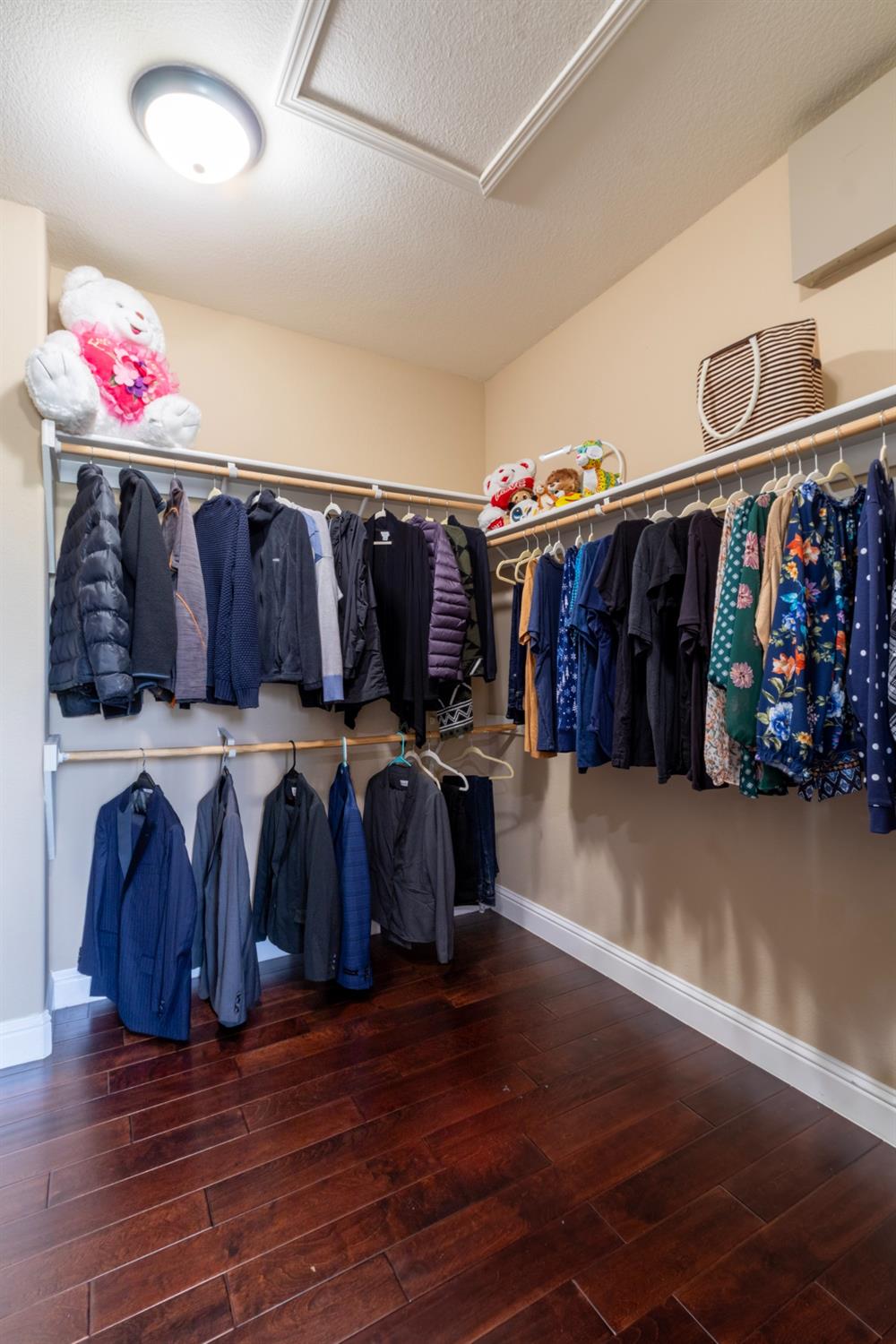 Detail Gallery Image 42 of 68 For 382 S Central Pkwy, Mountain House,  CA 95391 - 4 Beds | 4 Baths
