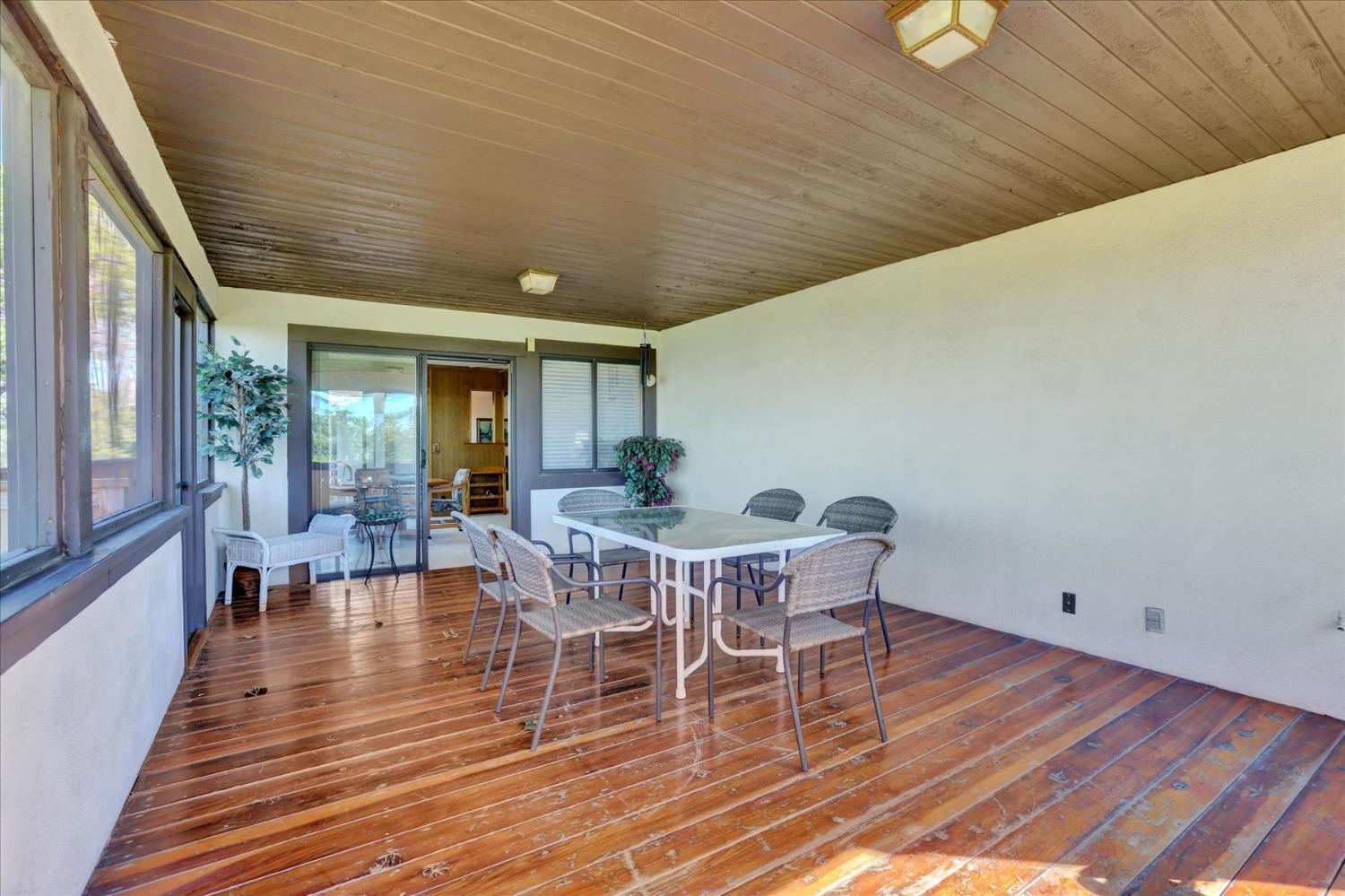 Detail Gallery Image 16 of 96 For 7791 Walsh Ln, –,  CA 95977 - 3 Beds | 2/1 Baths