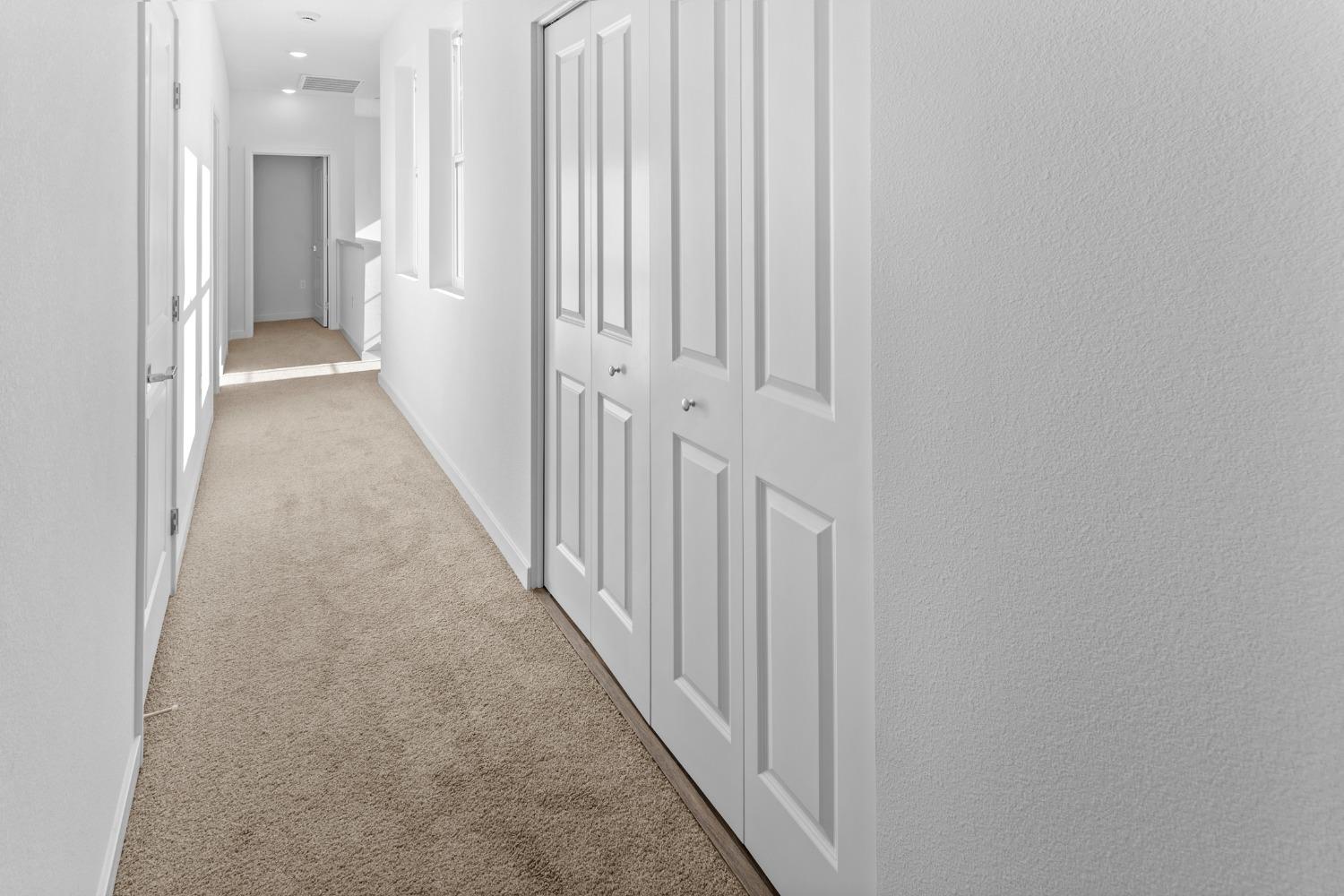 Detail Gallery Image 26 of 39 For 6403 Jacinto Ave, Sacramento,  CA 95823 - 3 Beds | 2/1 Baths