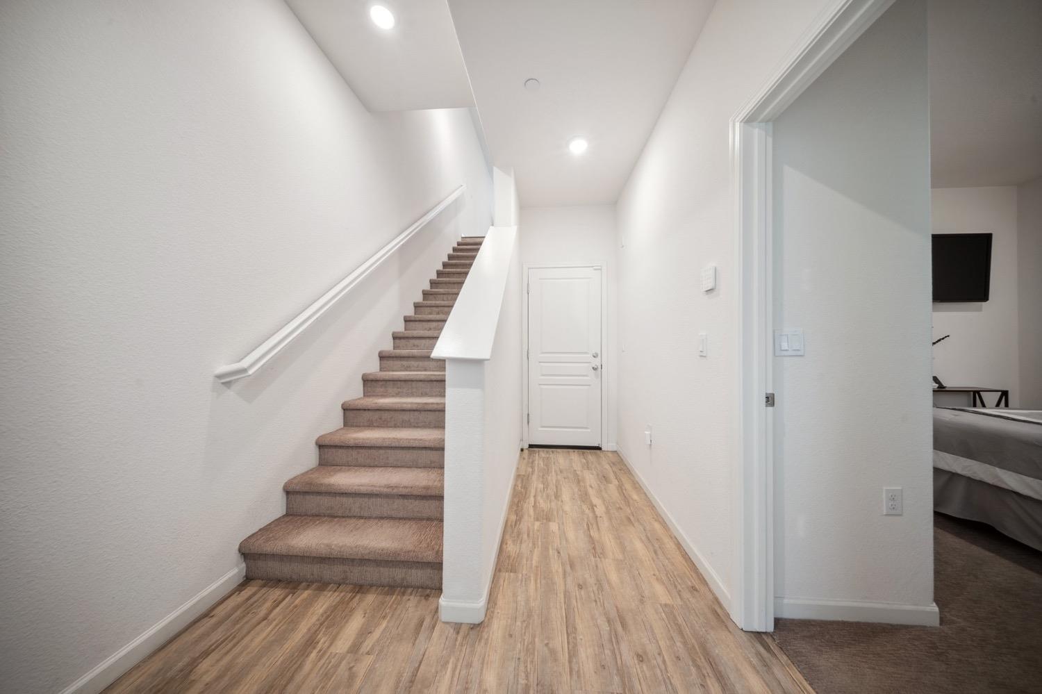 Parklane Drive, Hayward, California image 5