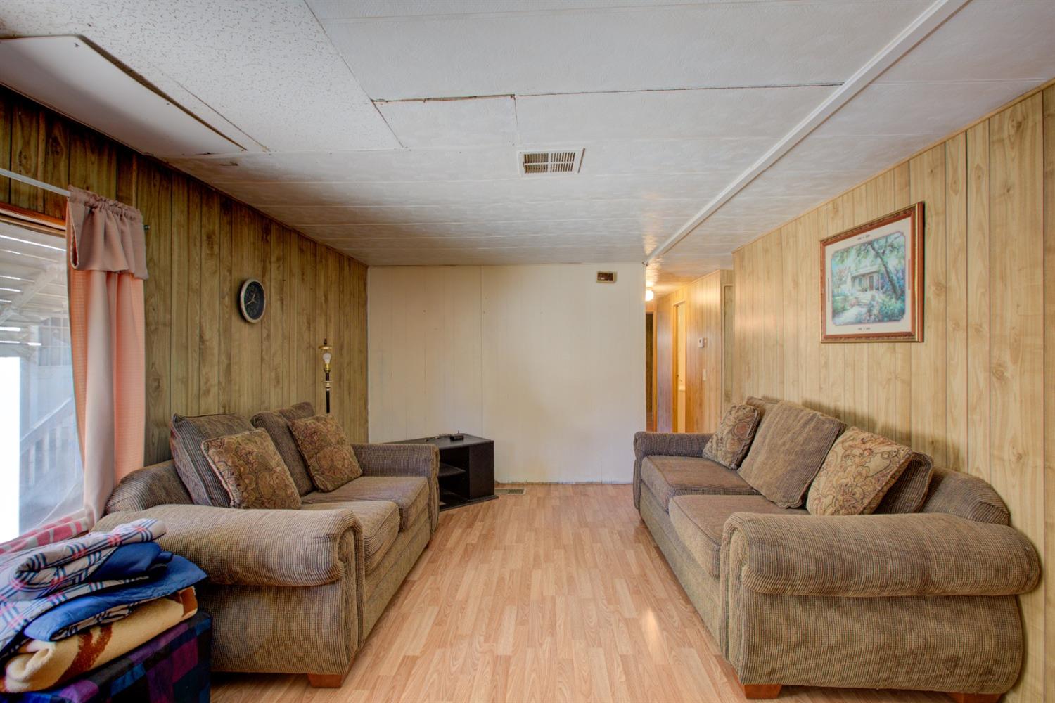 Detail Gallery Image 12 of 32 For 250 E Las Palmas Ave 15, Patterson,  CA 95363 - 2 Beds | 1 Baths
