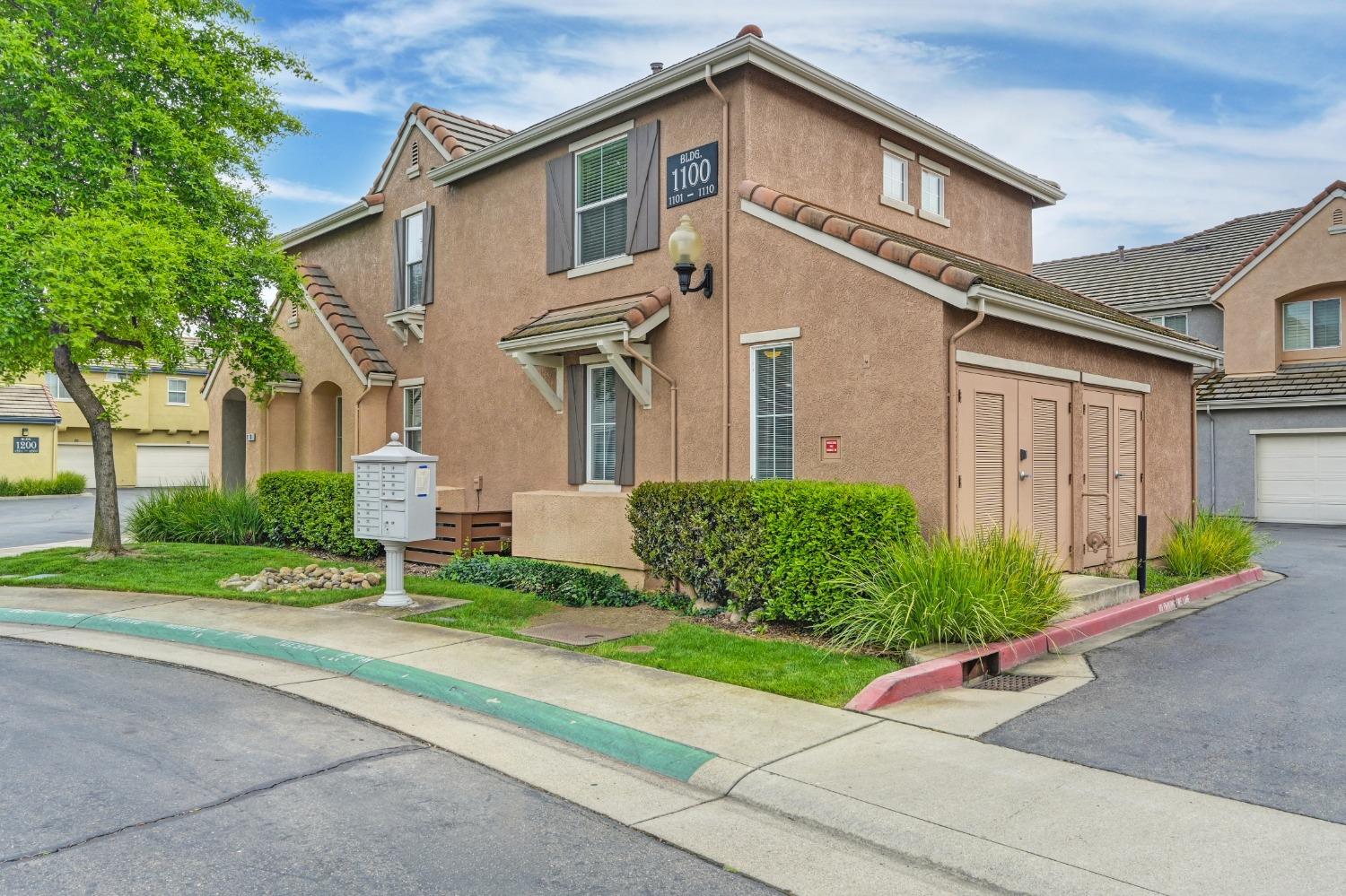 Photo #3: 225045944 Listing 