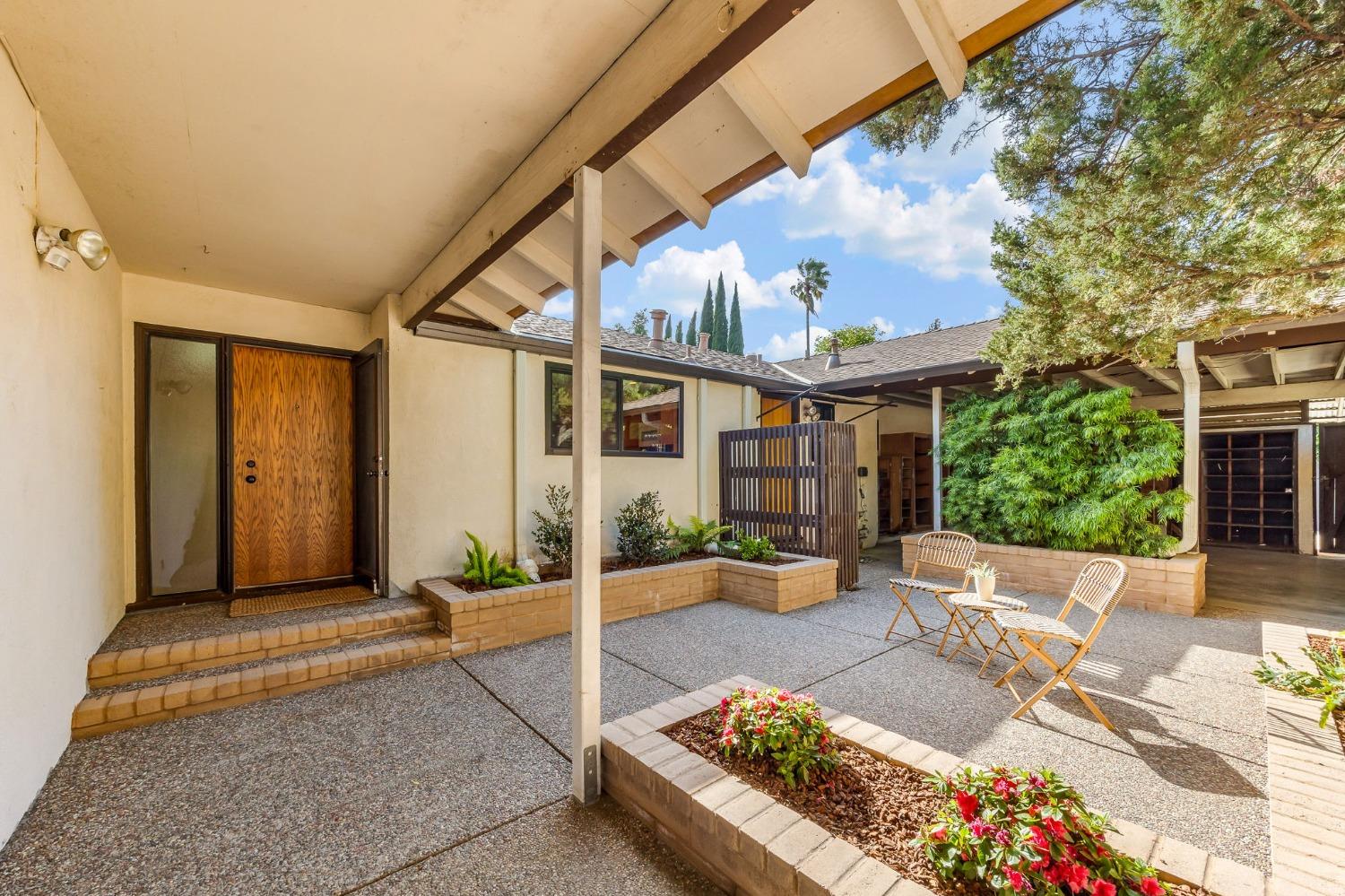 Meadowbrook Drive, Davis, California image 15