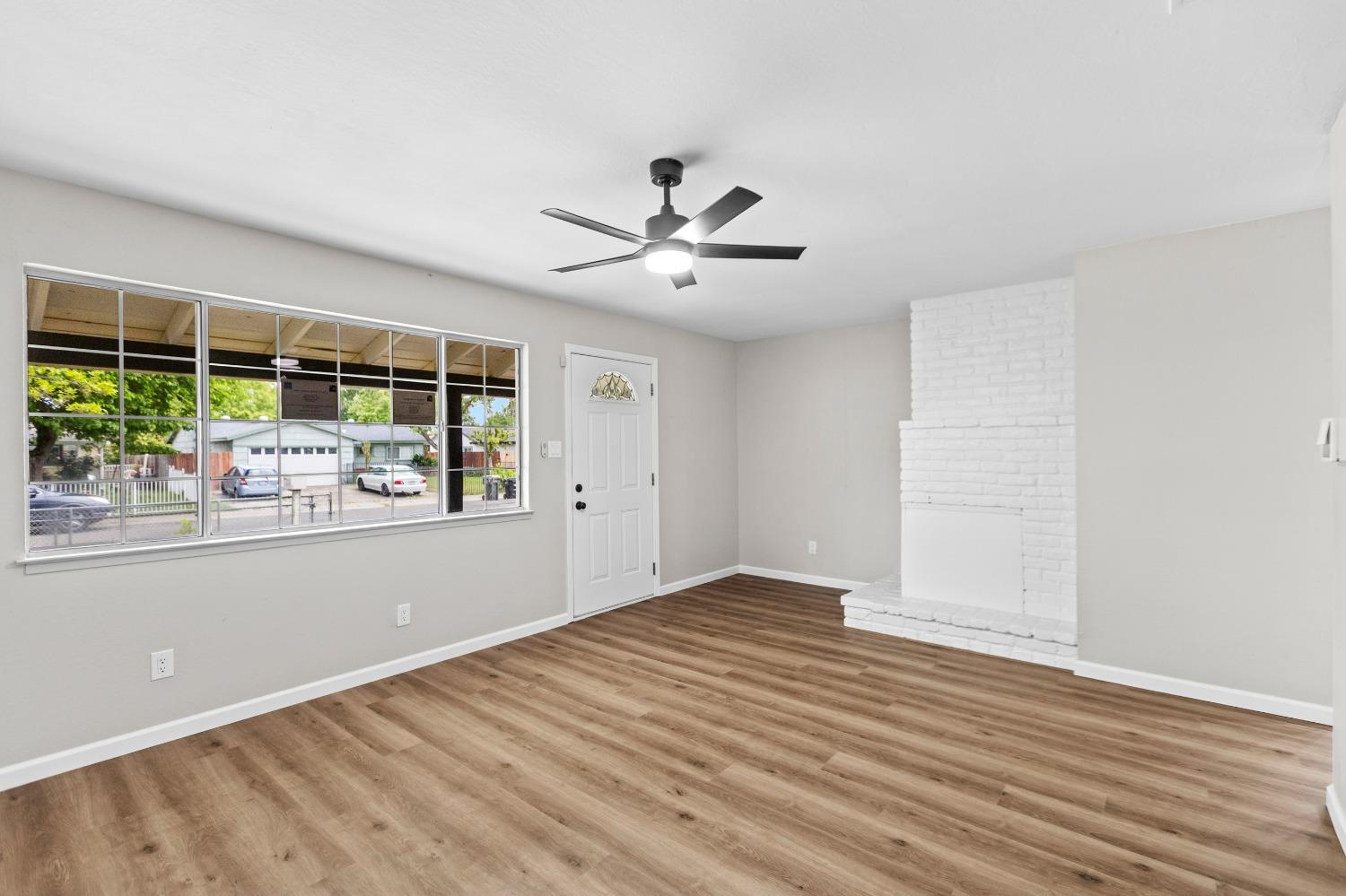 Detail Gallery Image 8 of 38 For 6445 Randy St, Rio Linda,  CA 95673 - 3 Beds | 2 Baths