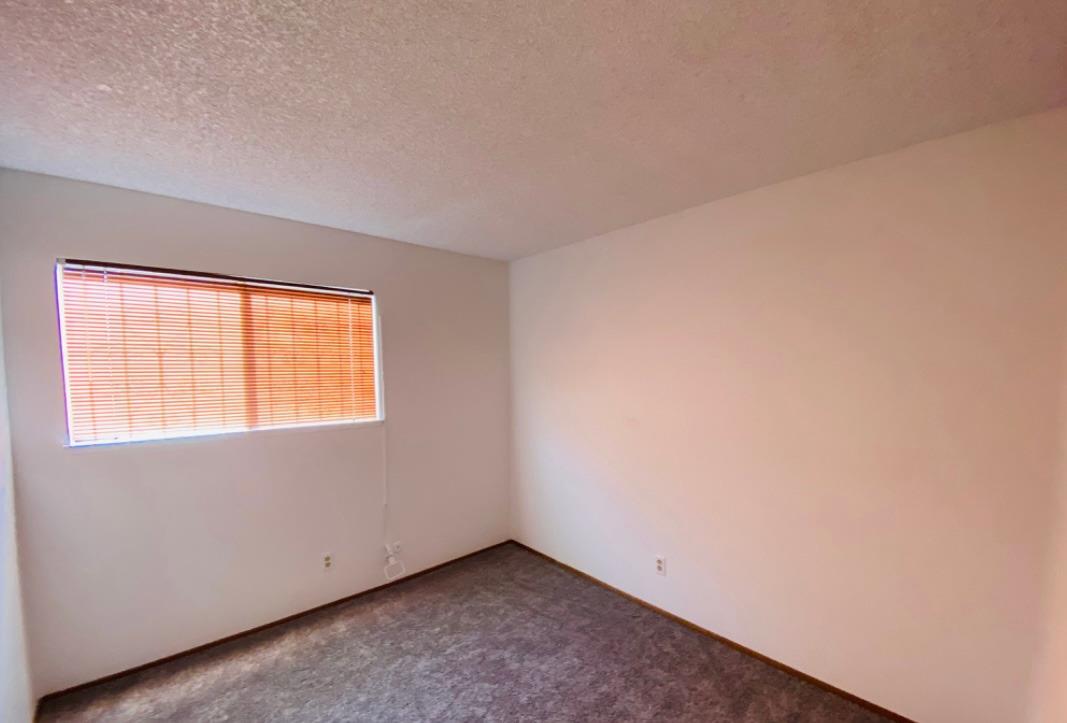 Detail Gallery Image 16 of 24 For 3633 Contempo Dr, Sacramento,  CA 95826 - 4 Beds | 2 Baths