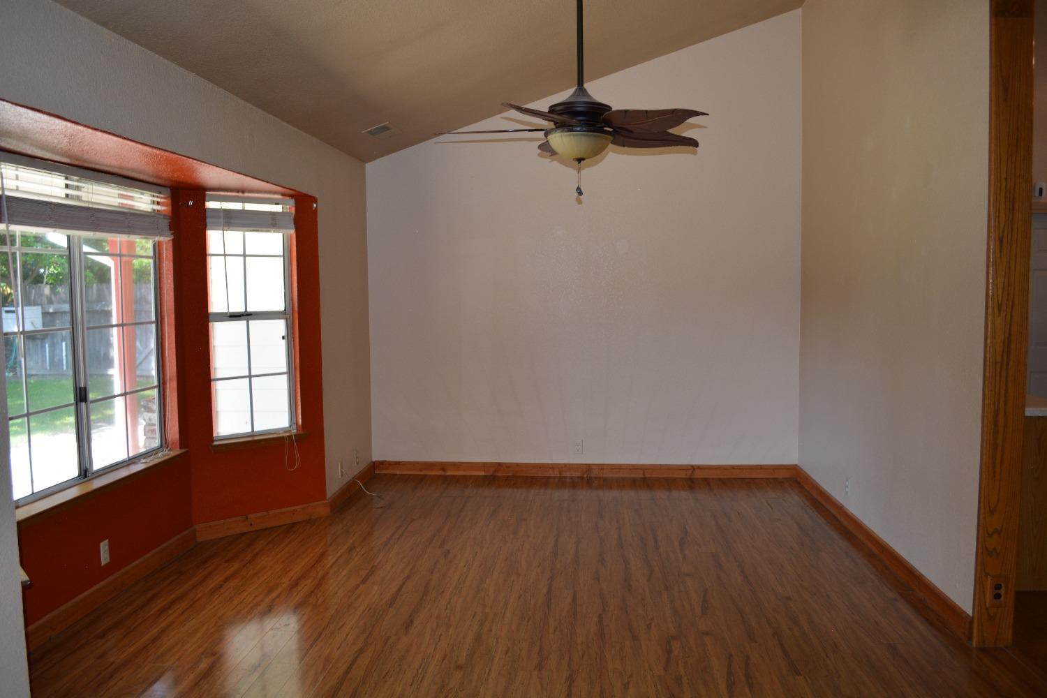 Detail Gallery Image 40 of 74 For 13521 Yosemite Blvd, Waterford,  CA 95386 - 3 Beds | 2 Baths