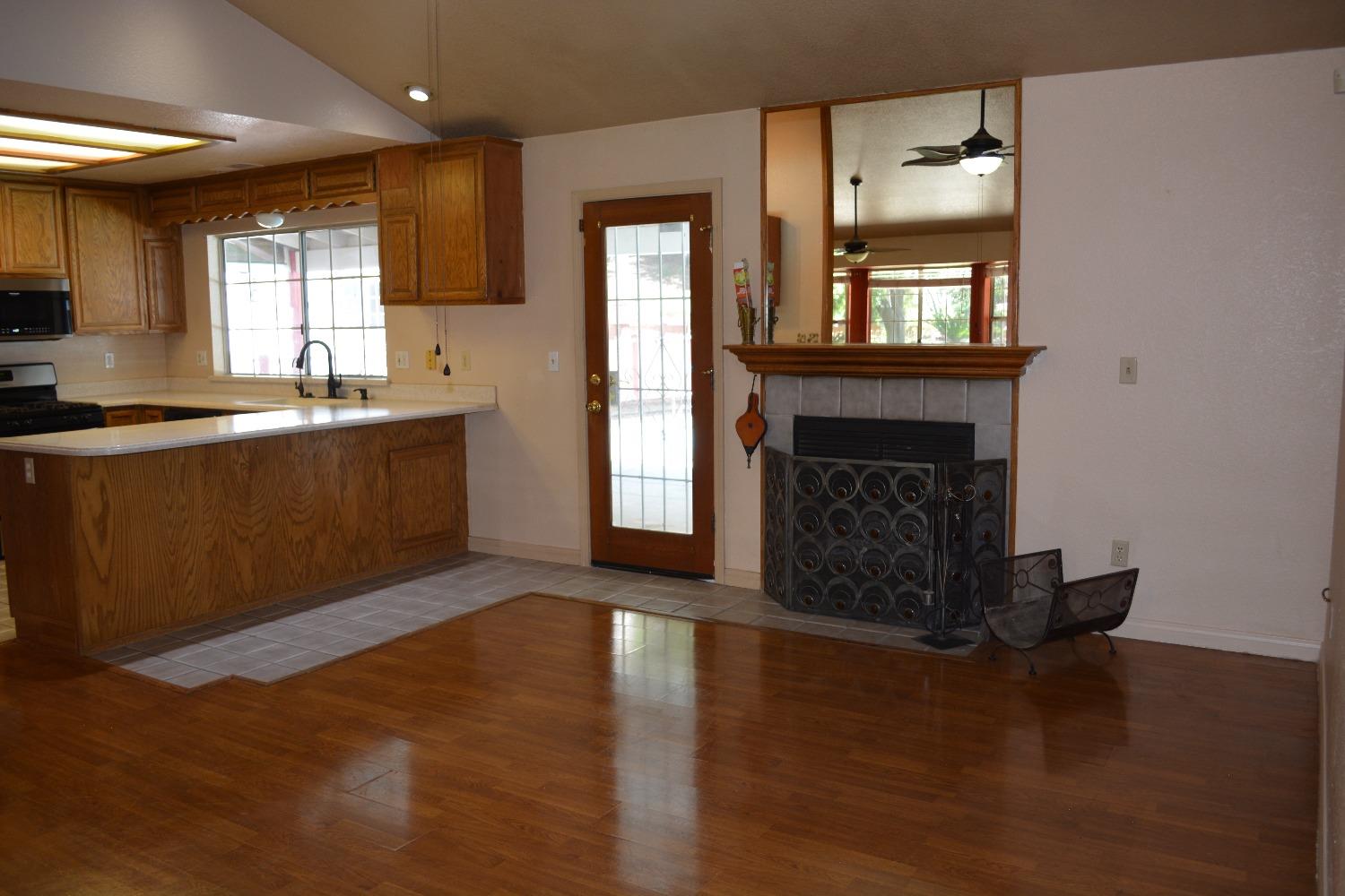 Detail Gallery Image 53 of 74 For 13521 Yosemite Blvd, Waterford,  CA 95386 - 3 Beds | 2 Baths