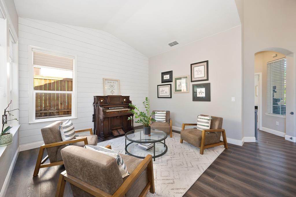 Detail Gallery Image 9 of 85 For 7301 Neblina Ct, Rancho Murieta,  CA 95683 - 4 Beds | 3 Baths