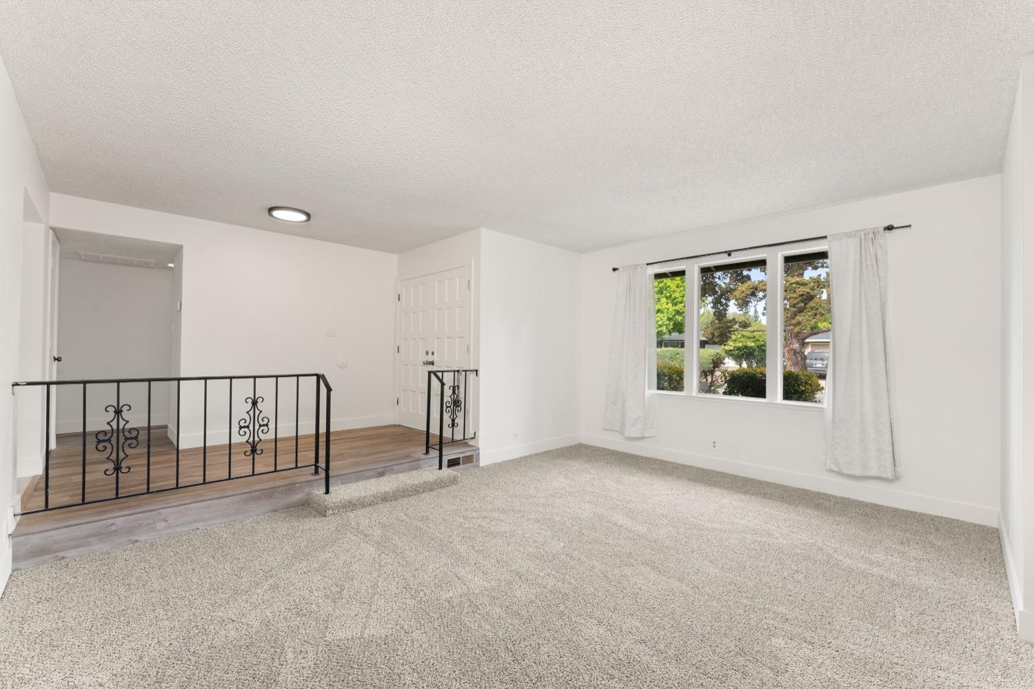 Rivercrest Drive, Sacramento, California image 5