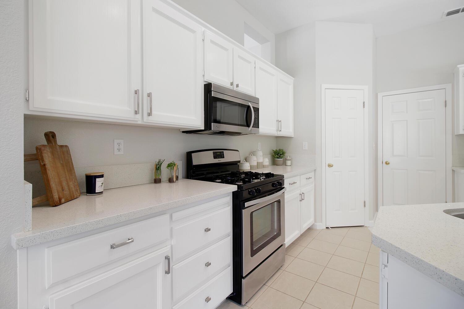 Bantam Way, Elk Grove, California image 14