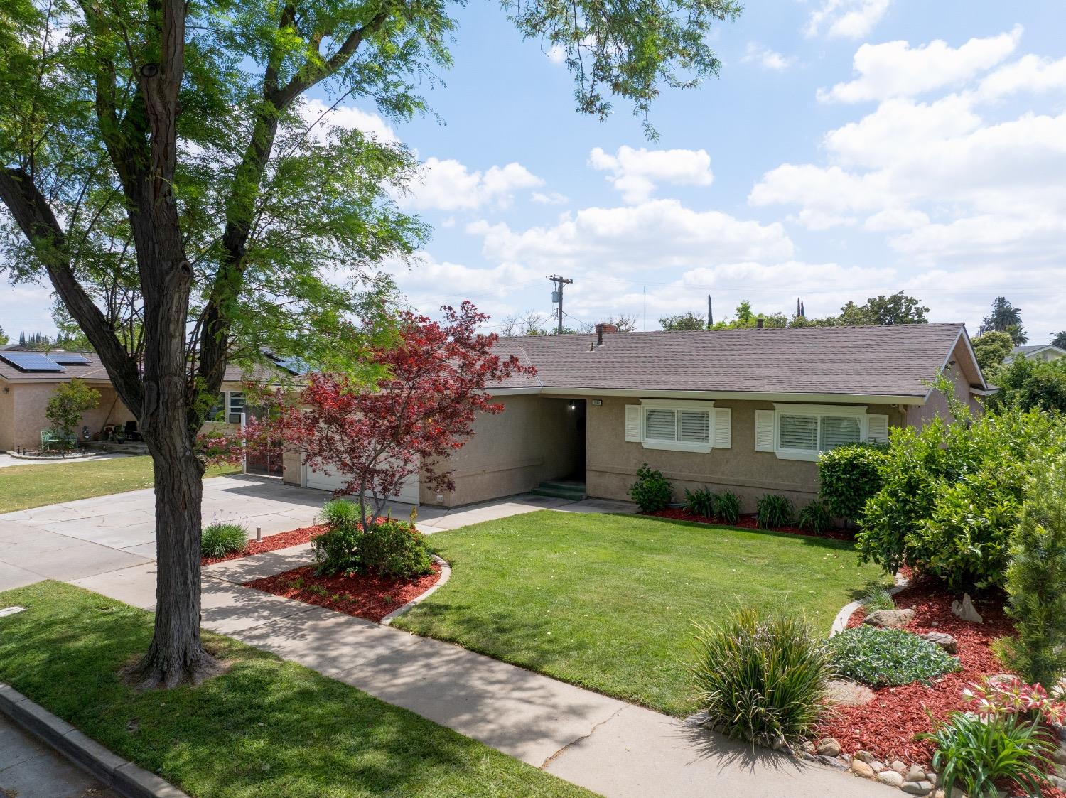 Teak Avenue, Merced, California image 35