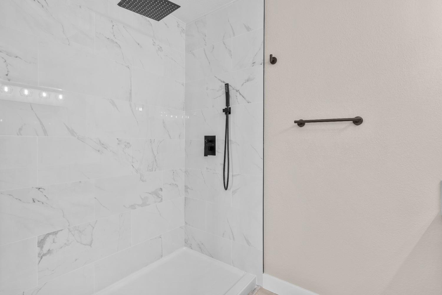 Detail Gallery Image 43 of 58 For 11709 Quiggle Rd, Herald,  CA 95638 - 5 Beds | 2/1 Baths