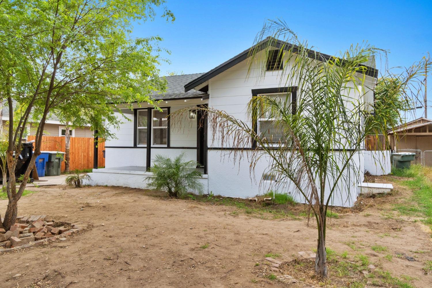 N Carruth Avenue, Fresno, California image 3