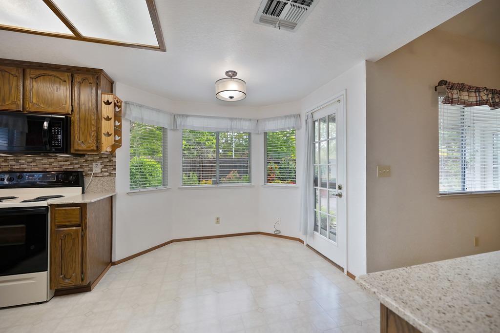 Orwell Drive, Roseville, California image 19