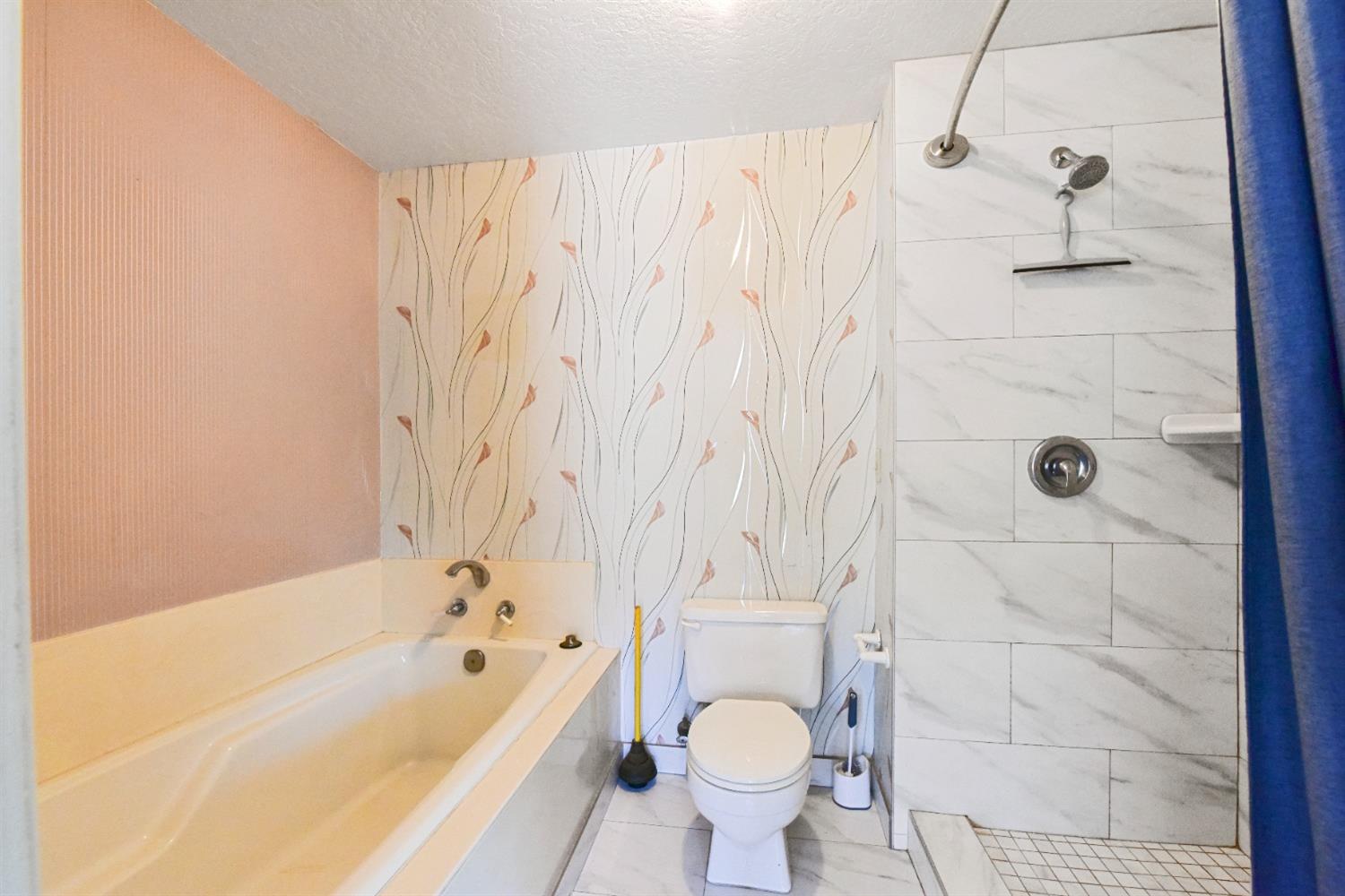 Detail Gallery Image 20 of 26 For 6113 10th St, Rio Linda,  CA 95673 - 4 Beds | 3 Baths