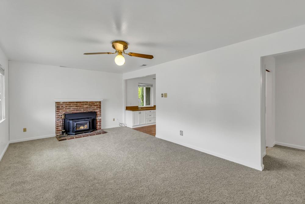 Saint James Drive, Carmichael, California image 6