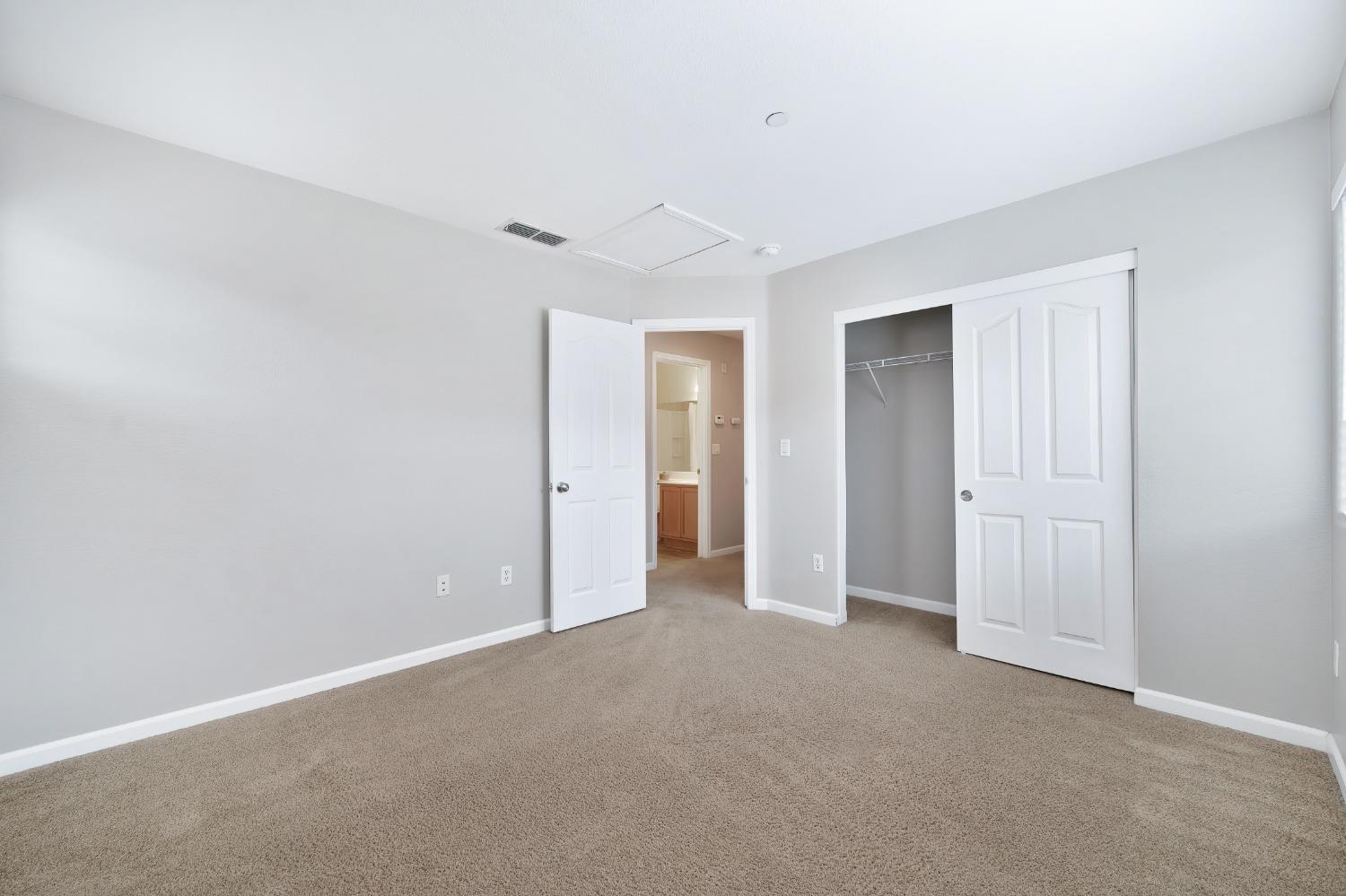 Photo #52: 225045944 Listing: Photo #52