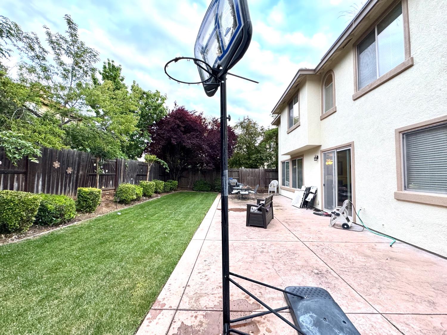 Accordion Way, Rancho Cordova, California image 24