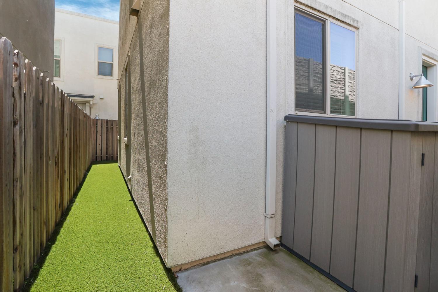 Photo #38: 225053792 Listing: Photo #38