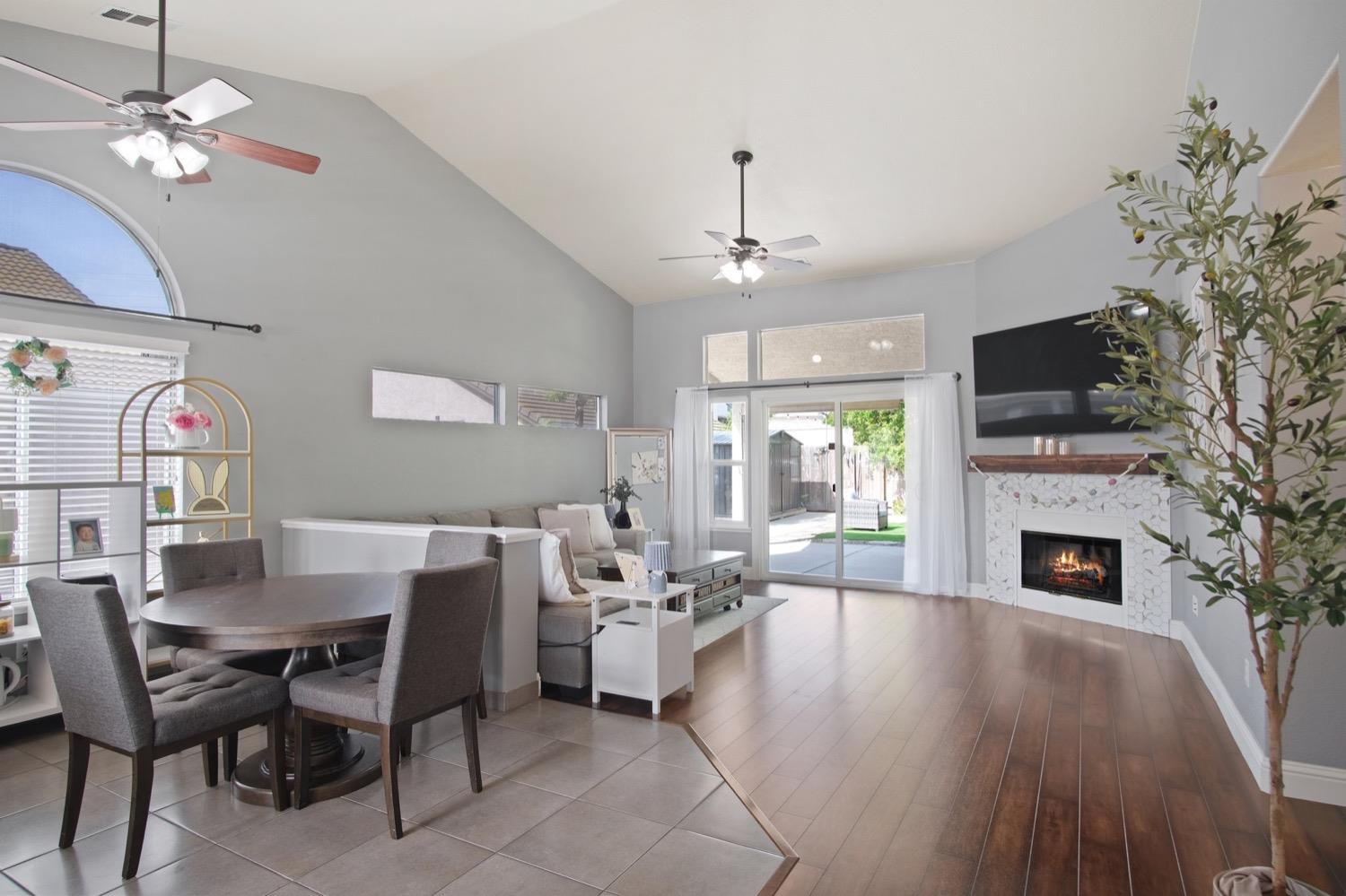 Zina Lane, Turlock, California image 5