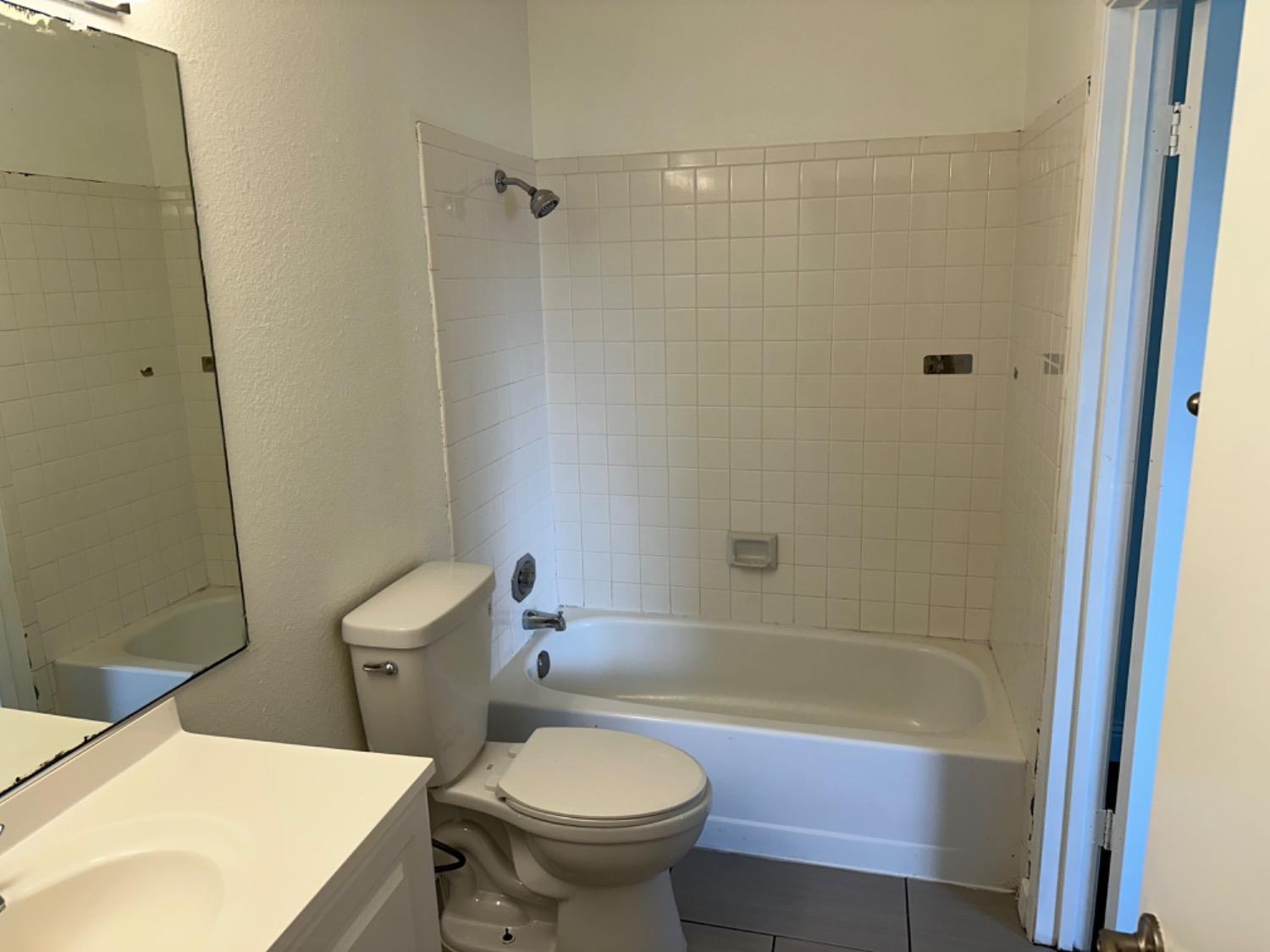 Photo #20: 225054126 Listing: Photo #20