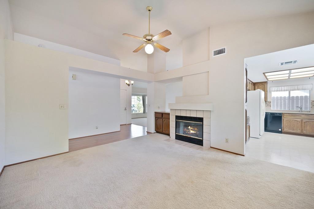 Orwell Drive, Roseville, California image 16