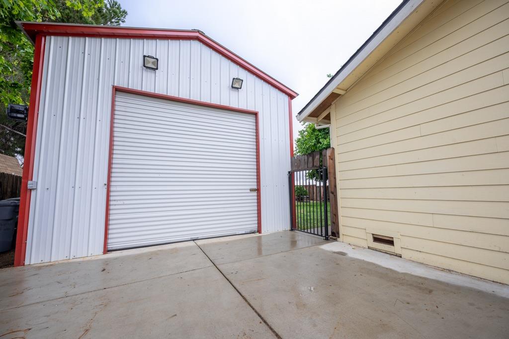 Arboga, Olivehurst, California image 8