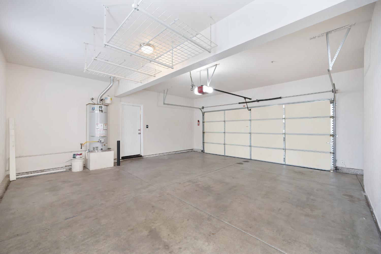 Photo #30: 225045944 Listing: Photo #30