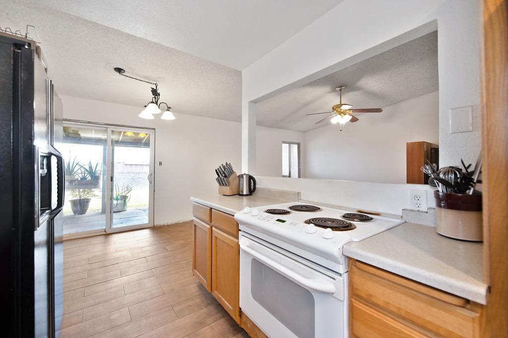Villaview Drive, Citrus Heights, California image 14