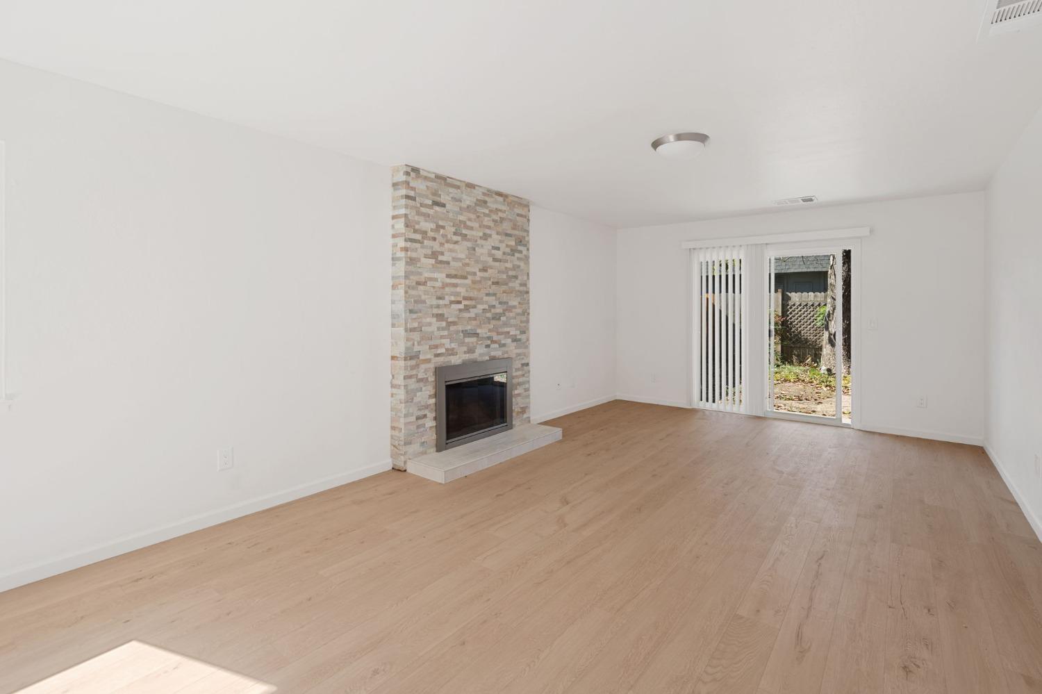 39 Park Avenue, Woodland, California image 21
