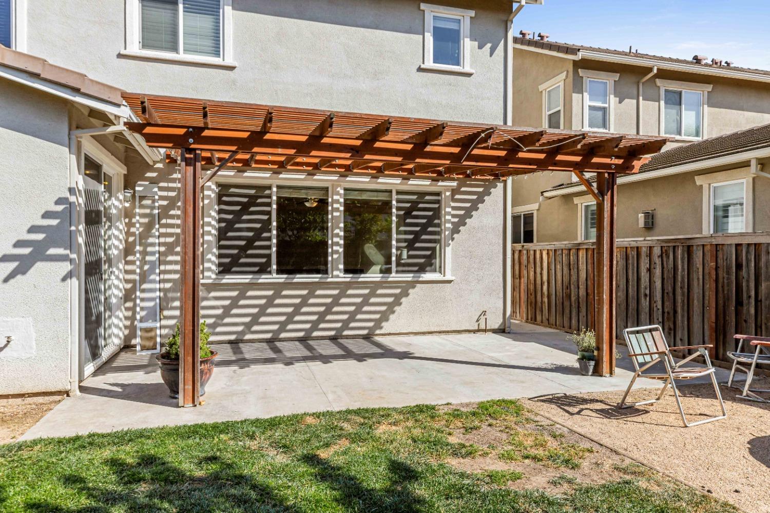 Detail Gallery Image 40 of 48 For 18551 Admiral Way, Lathrop,  CA 95330 - 4 Beds | 3 Baths