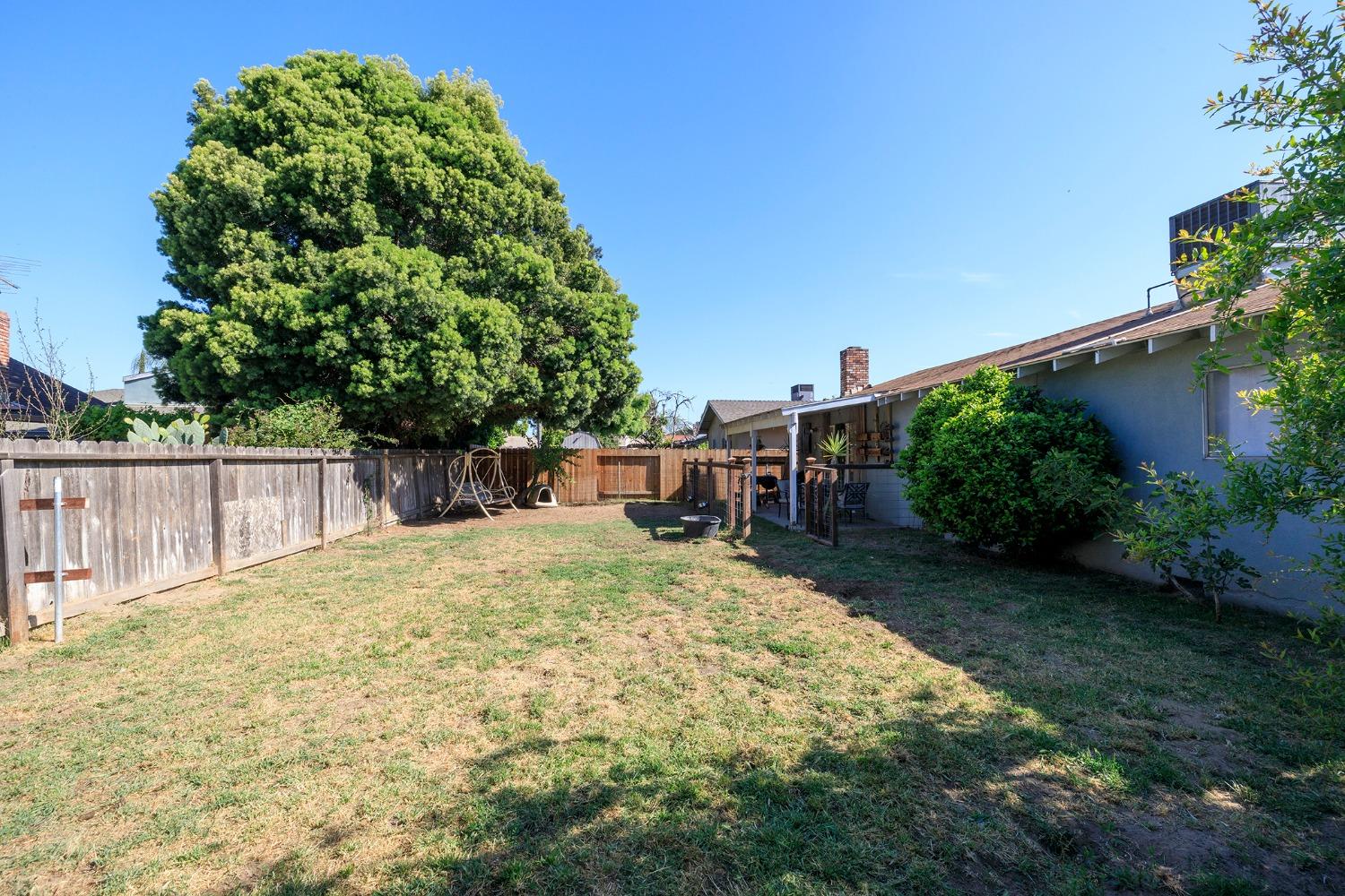 Detail Gallery Image 23 of 25 For 2501 Adrian St, Turlock,  CA 95382 - 3 Beds | 2 Baths