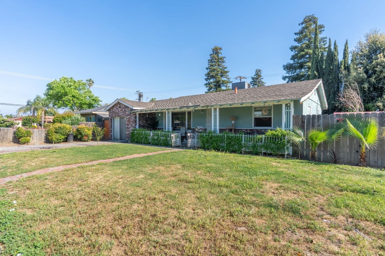 Miller Avenue, Modesto, California image 26