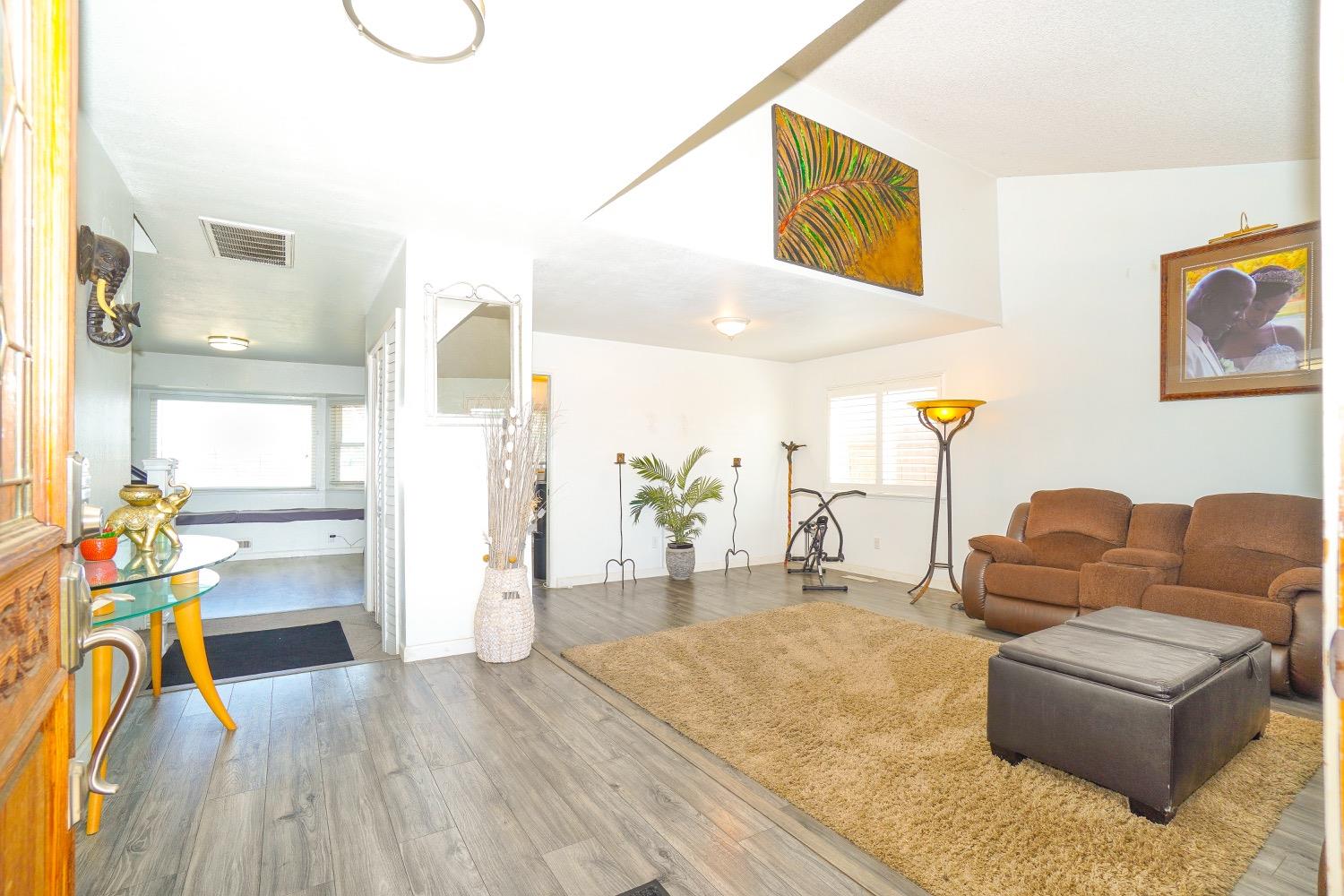 Bluejay Drive, Antioch, California image 6