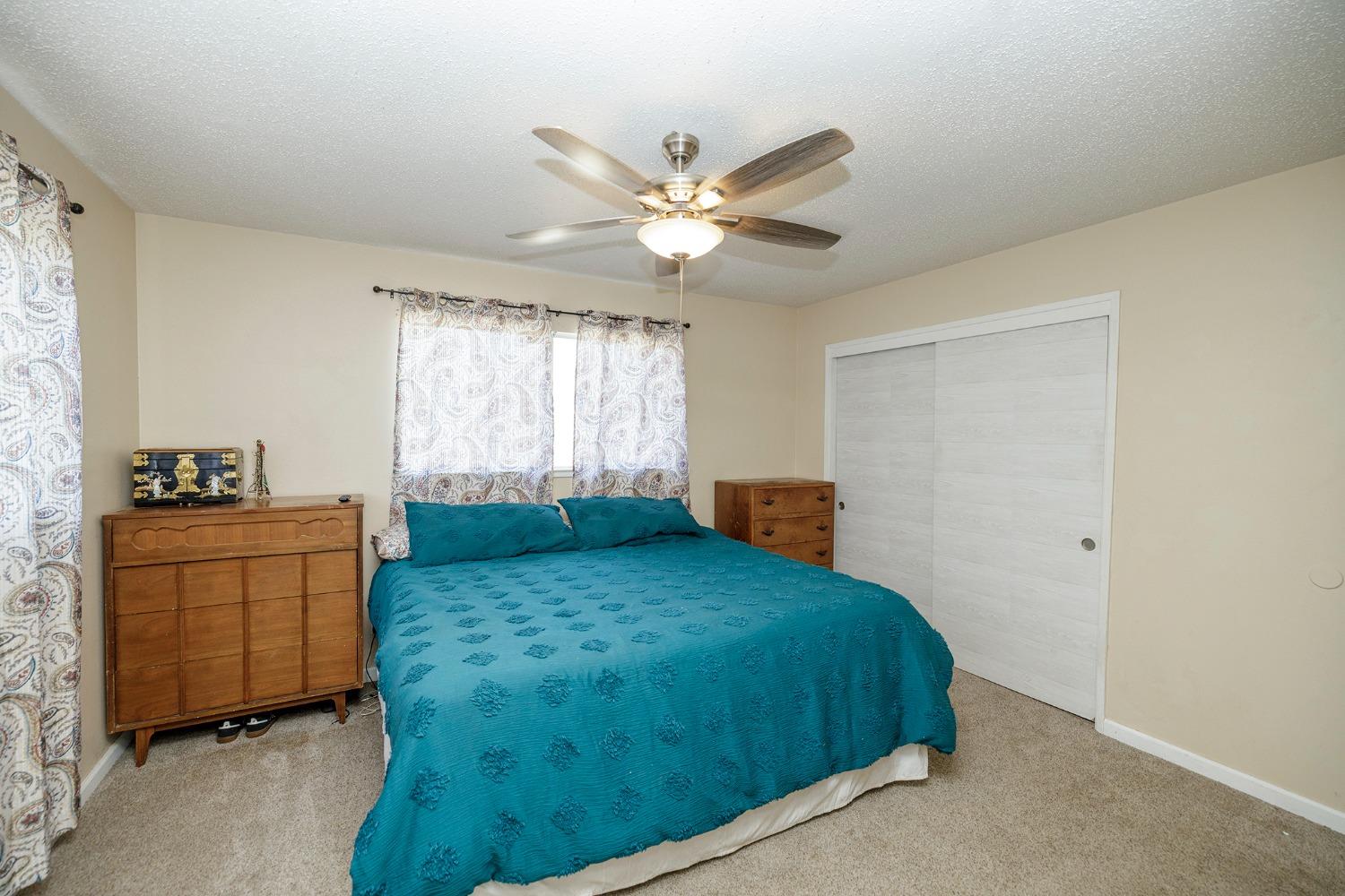 Detail Gallery Image 19 of 25 For 2501 Adrian St, Turlock,  CA 95382 - 3 Beds | 2 Baths