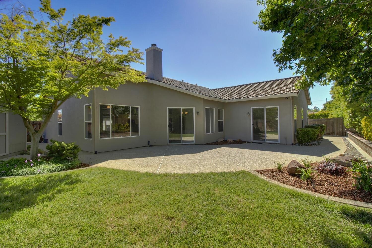 Bantam Way, Elk Grove, California image 44