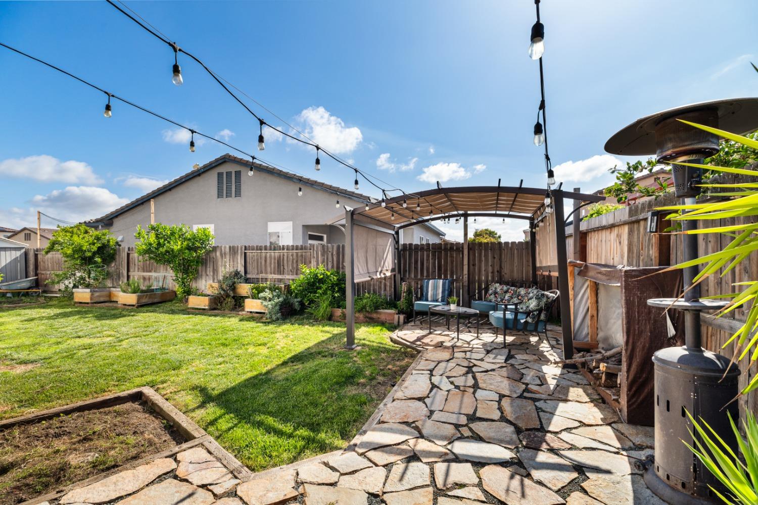 Maehl Drive, Manteca, California image 37