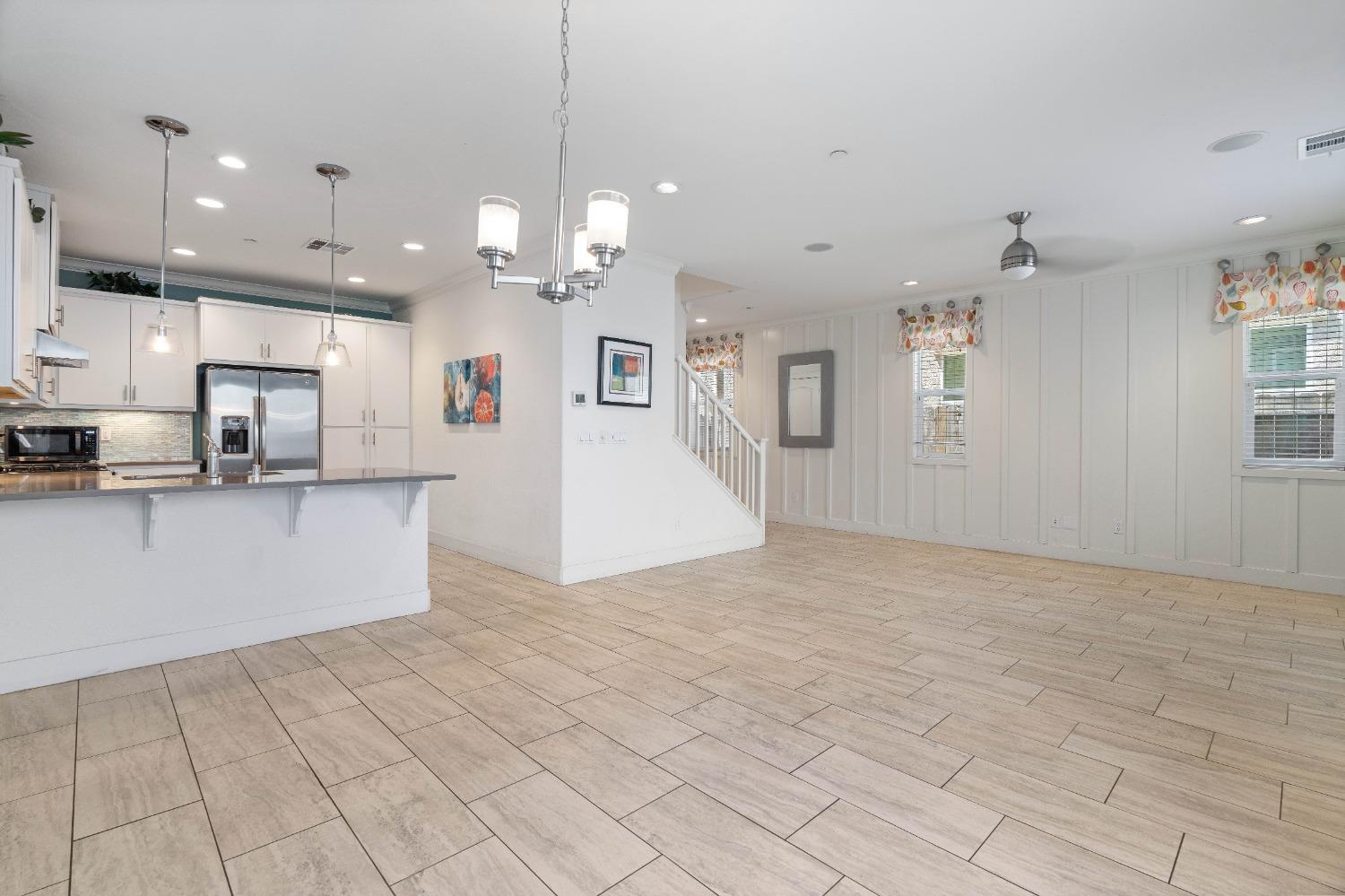Detail Gallery Image 9 of 35 For 3651 Odessa Ln, Sacramento,  CA 95834 - 3 Beds | 2/1 Baths