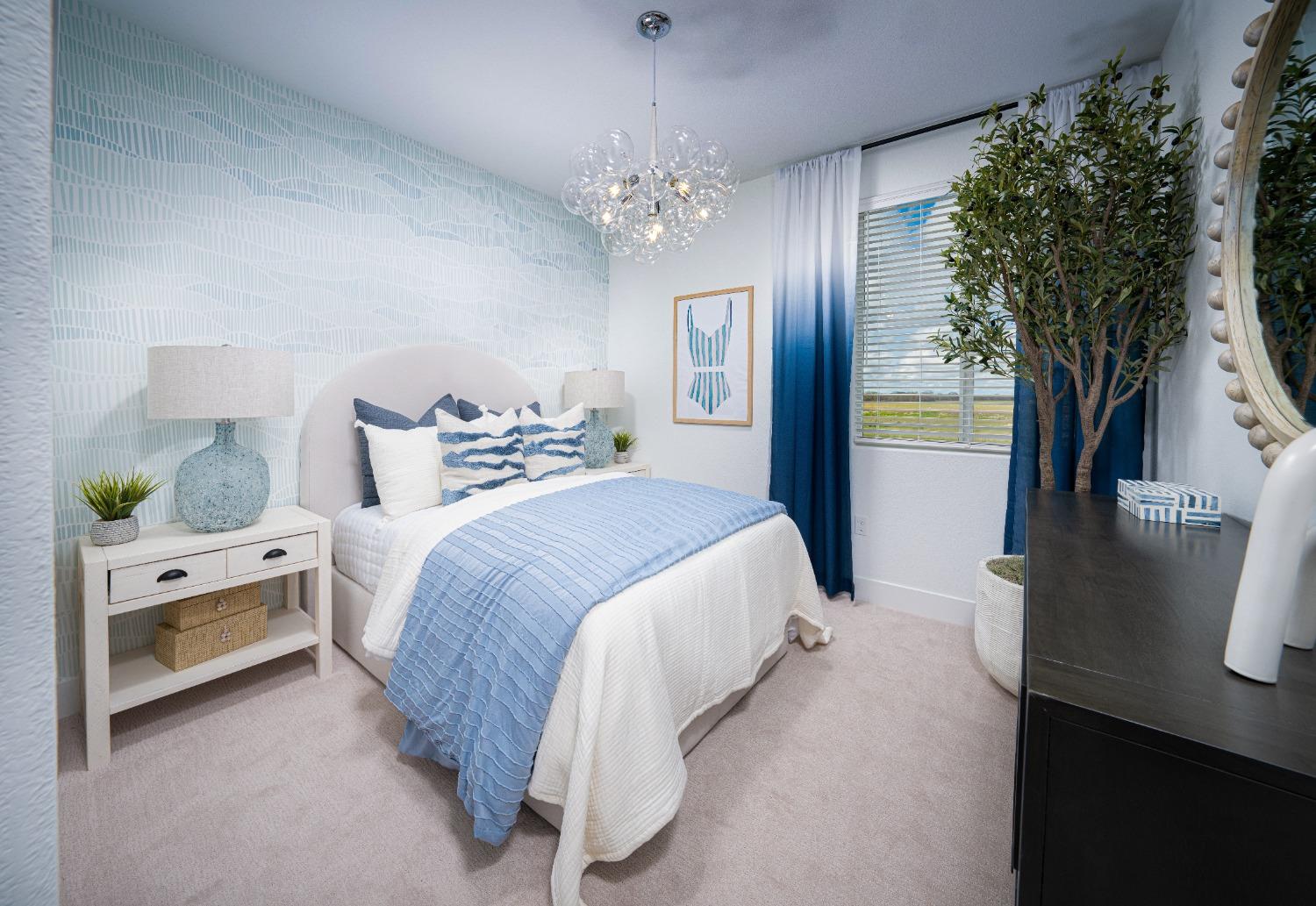 Detail Gallery Image 11 of 17 For 4032 Happy Camper Way, Roseville,  CA 95747 - 4 Beds | 3/1 Baths